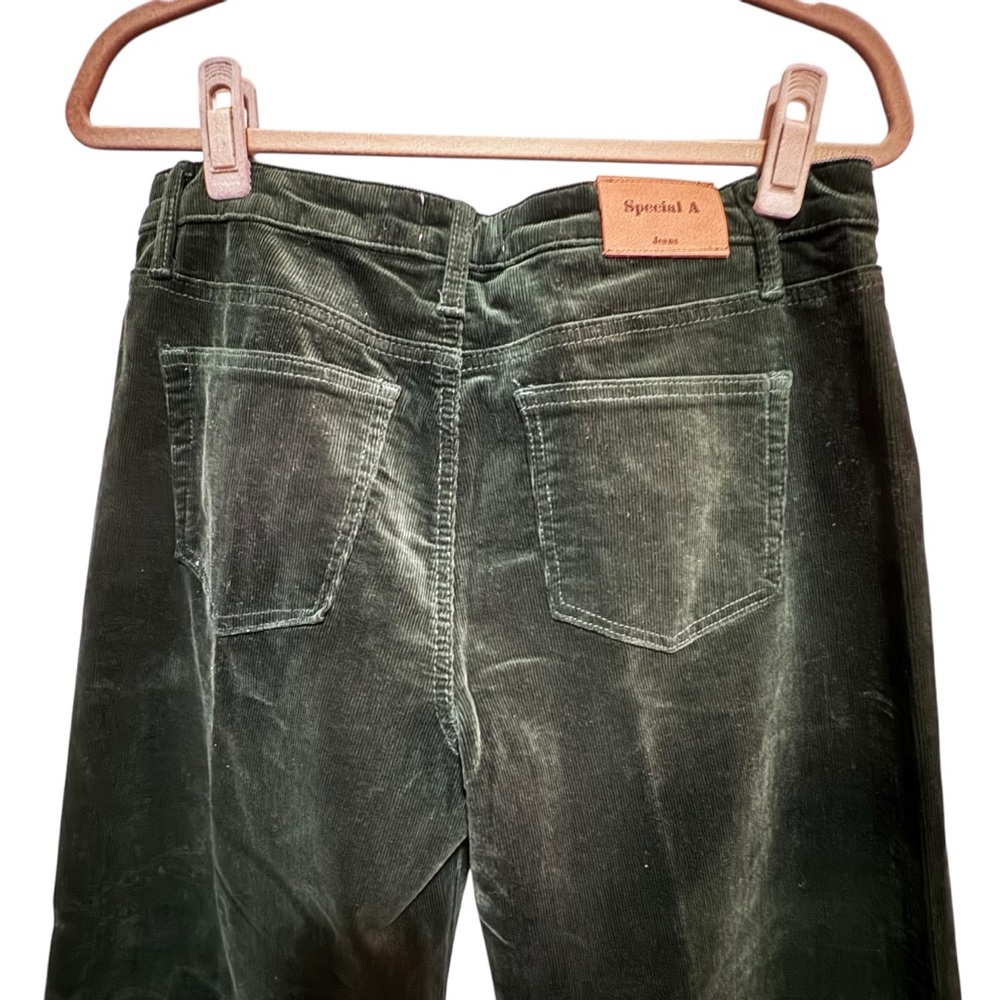 Special A - green corduroy jeans- size 7 (28) women’s - NWT - Picture 9 of 12